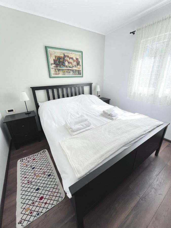 Leut Apartment Nečujam Екстериор снимка